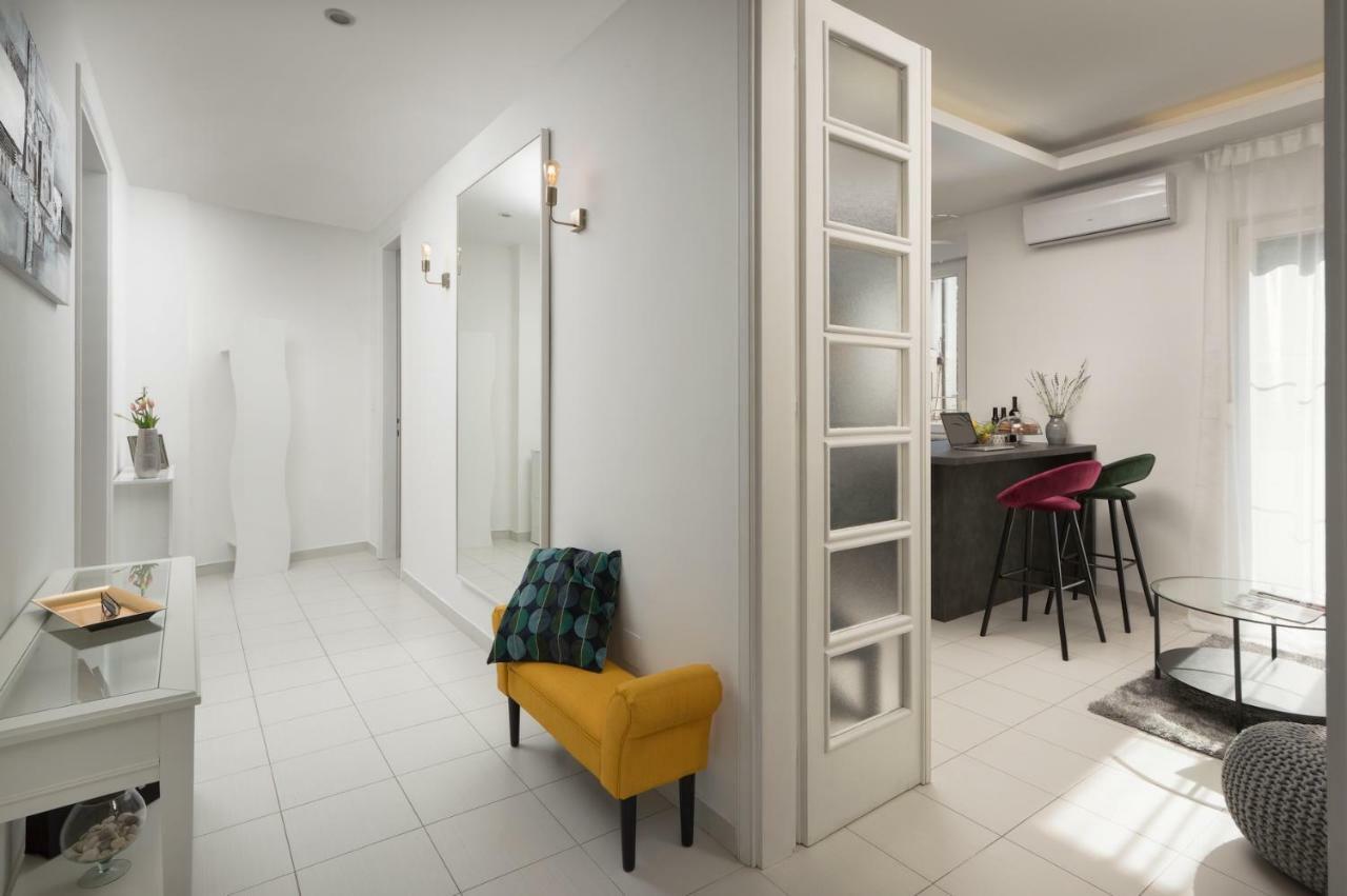 Carducci Apartment - Center Pula Buitenkant foto